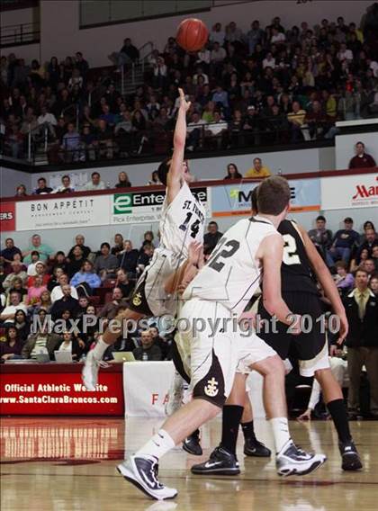 Thumbnail 3 in St. Francis vs. Archbishop Mitty (CIF CCS D2 Final) photogallery.