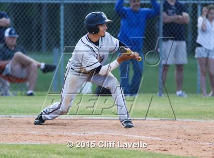 Thumbnail 3 in White Knoll @ Wando photogallery.