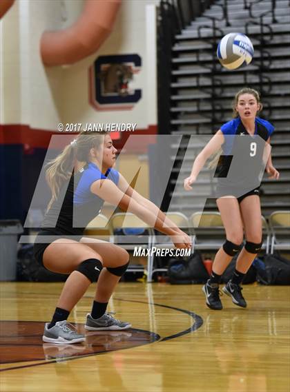 Thumbnail 1 in Notre Dame vs. McQueen (Durango Fall Classic) photogallery.