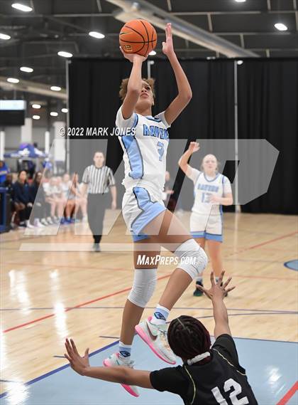 Thumbnail 2 in Riverdale Ridge vs. Olympian (Nike Tournament of Champions) photogallery.