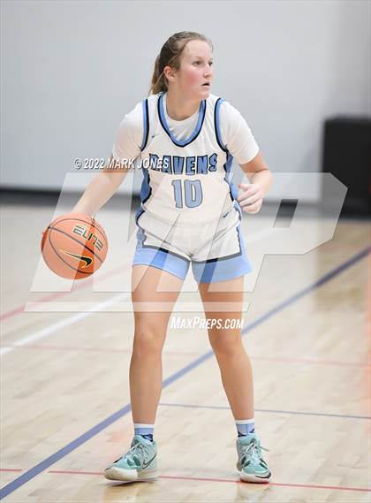 Thumbnail 1 in Riverdale Ridge vs. Olympian (Nike Tournament of Champions) photogallery.
