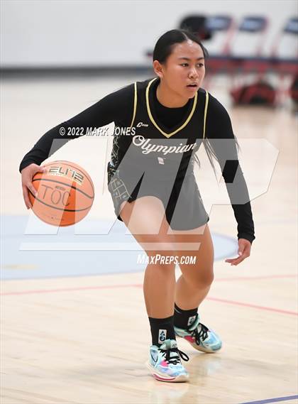 Thumbnail 2 in Riverdale Ridge vs. Olympian (Nike Tournament of Champions) photogallery.