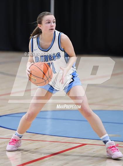 Thumbnail 2 in Riverdale Ridge vs. Olympian (Nike Tournament of Champions) photogallery.