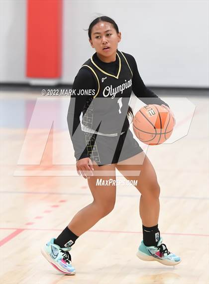 Thumbnail 3 in Riverdale Ridge vs. Olympian (Nike Tournament of Champions) photogallery.