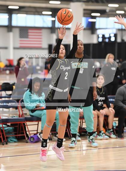 Thumbnail 2 in Riverdale Ridge vs. Olympian (Nike Tournament of Champions) photogallery.