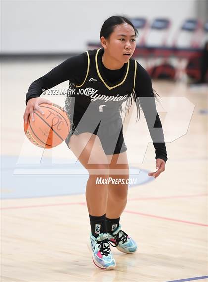Thumbnail 3 in Riverdale Ridge vs. Olympian (Nike Tournament of Champions) photogallery.
