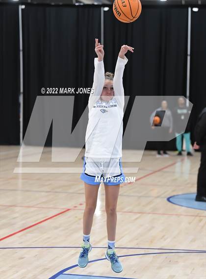 Thumbnail 1 in Riverdale Ridge vs. Olympian (Nike Tournament of Champions) photogallery.