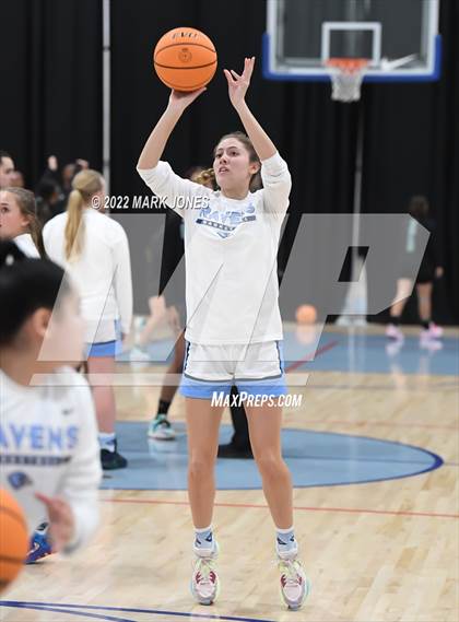 Thumbnail 3 in Riverdale Ridge vs. Olympian (Nike Tournament of Champions) photogallery.