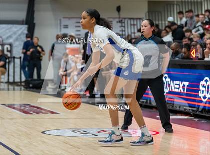 Thumbnail 2 in Montverde Academy vs. IMG Academy (Chipotle Nationals Championship Game) photogallery.