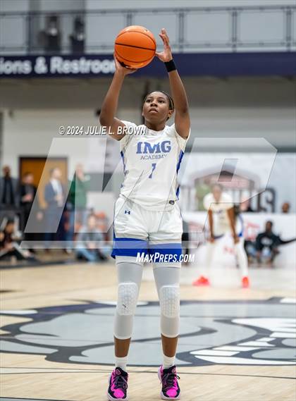 Thumbnail 2 in Montverde Academy vs. IMG Academy (Chipotle Nationals Championship Game) photogallery.