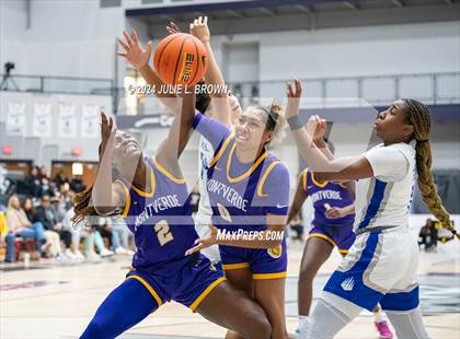 Thumbnail 1 in Montverde Academy vs. IMG Academy (Chipotle Nationals Championship Game) photogallery.