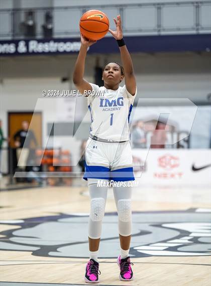 Thumbnail 1 in Montverde Academy vs. IMG Academy (Chipotle Nationals Championship Game) photogallery.