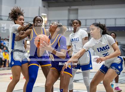 Thumbnail 1 in Montverde Academy vs. IMG Academy (Chipotle Nationals Championship Game) photogallery.