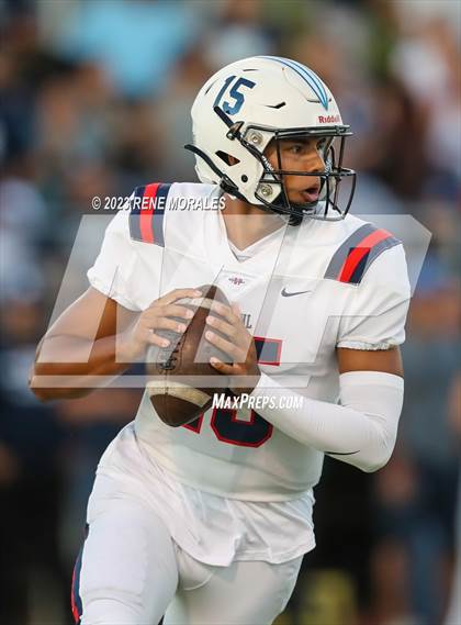 Thumbnail 1 in St. Paul vs Bishop Amat photogallery.