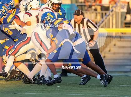 Thumbnail 2 in St. Paul vs Bishop Amat photogallery.