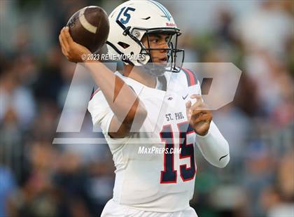 Thumbnail 3 in St. Paul vs Bishop Amat photogallery.