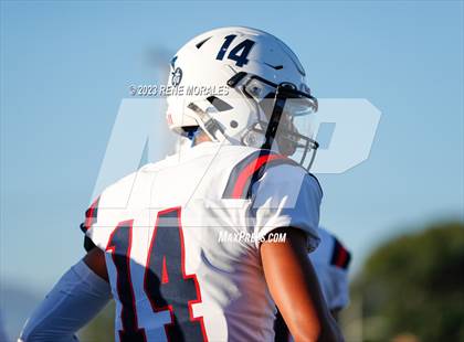 Thumbnail 1 in St. Paul vs Bishop Amat photogallery.