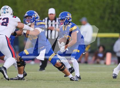 Thumbnail 3 in St. Paul vs Bishop Amat photogallery.