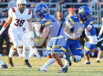 Thumbnail 3 in St. Paul vs Bishop Amat photogallery.