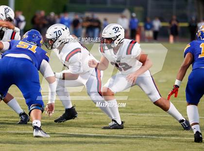 Thumbnail 1 in St. Paul vs Bishop Amat photogallery.