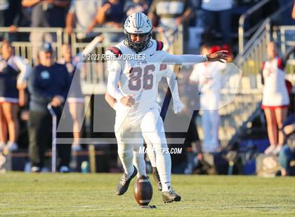 Thumbnail 1 in St. Paul vs Bishop Amat photogallery.