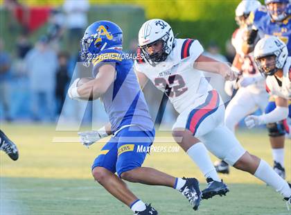 Thumbnail 3 in St. Paul vs Bishop Amat photogallery.
