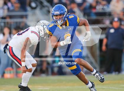 Thumbnail 3 in St. Paul vs Bishop Amat photogallery.