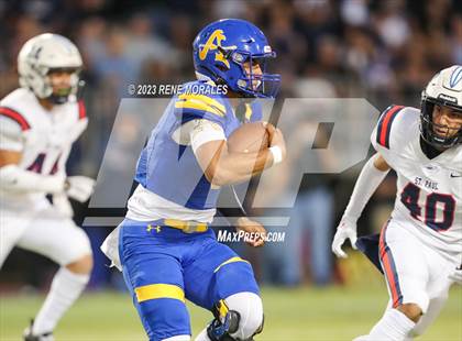 Thumbnail 1 in St. Paul vs Bishop Amat photogallery.