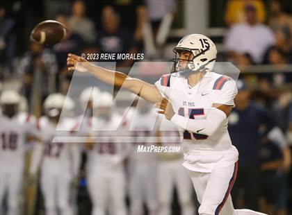 Thumbnail 3 in St. Paul vs Bishop Amat photogallery.