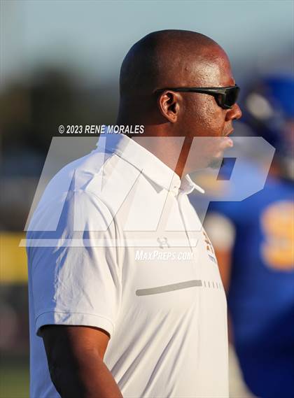 Thumbnail 2 in St. Paul vs Bishop Amat photogallery.