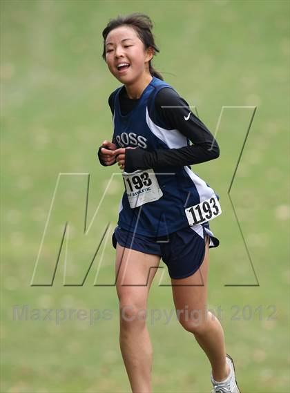 Thumbnail 1 in NYSPHSAA Cross Country Championships (Girls Class D) photogallery.