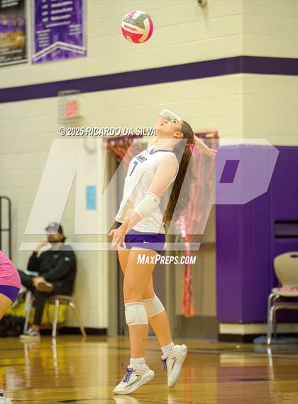 Thumbnail 1 in Jordan @ Morton Ranch photogallery.