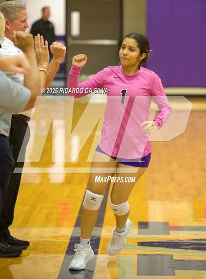 Thumbnail 1 in Jordan @ Morton Ranch photogallery.