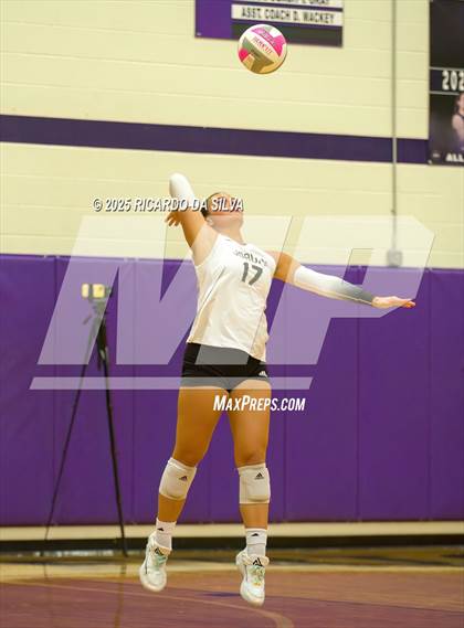 Thumbnail 3 in Jordan @ Morton Ranch photogallery.