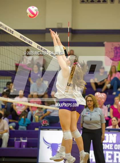 Thumbnail 3 in Jordan @ Morton Ranch photogallery.