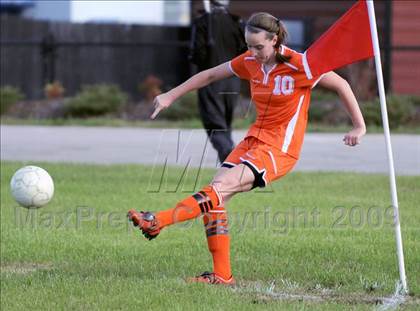 Thumbnail 2 in Grissom @ Sparkman photogallery.
