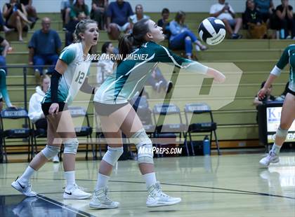 Thumbnail 3 in Royal vs. Oak Park photogallery.