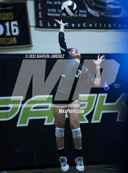 Thumbnail 2 in Royal vs. Oak Park photogallery.