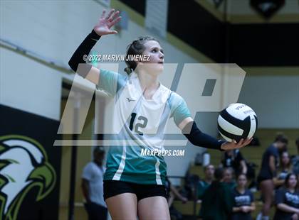 Thumbnail 1 in Royal vs. Oak Park photogallery.
