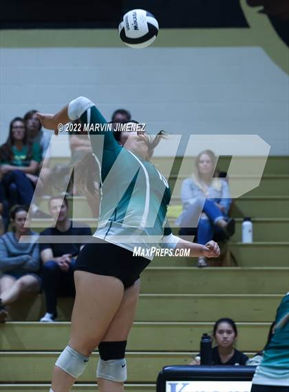 Thumbnail 1 in Royal vs. Oak Park photogallery.