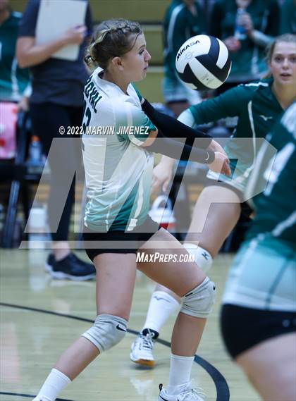 Thumbnail 2 in Royal vs. Oak Park photogallery.