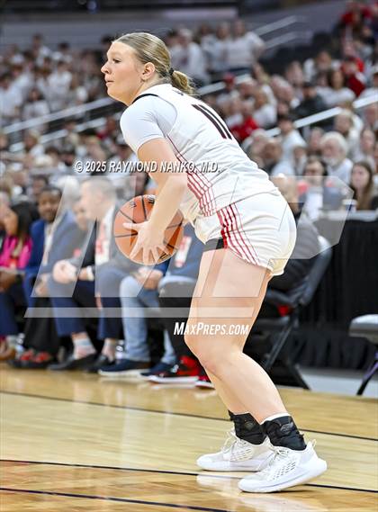 Thumbnail 2 in Borden vs. Lafayette Central Catholic photogallery.