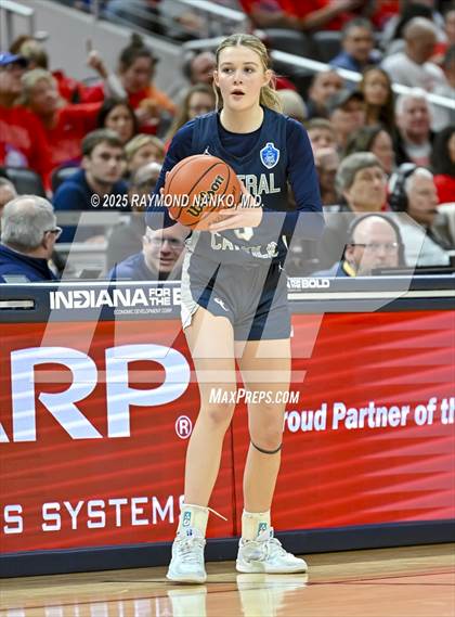 Thumbnail 3 in Borden vs. Lafayette Central Catholic photogallery.