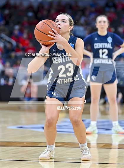 Thumbnail 1 in Borden vs. Lafayette Central Catholic photogallery.