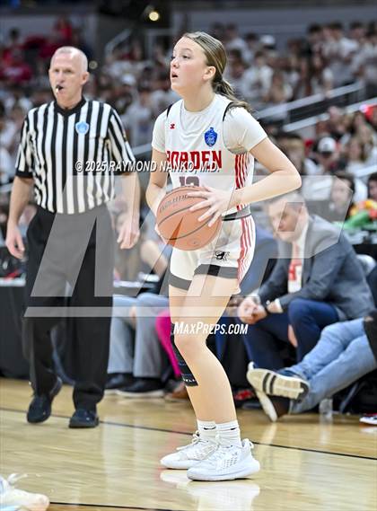 Thumbnail 1 in Borden vs. Lafayette Central Catholic photogallery.