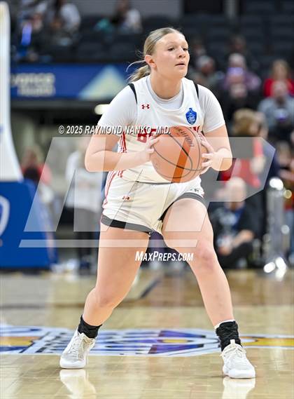 Thumbnail 3 in Borden vs. Lafayette Central Catholic photogallery.