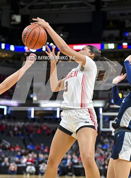 Thumbnail 1 in Borden vs. Lafayette Central Catholic photogallery.
