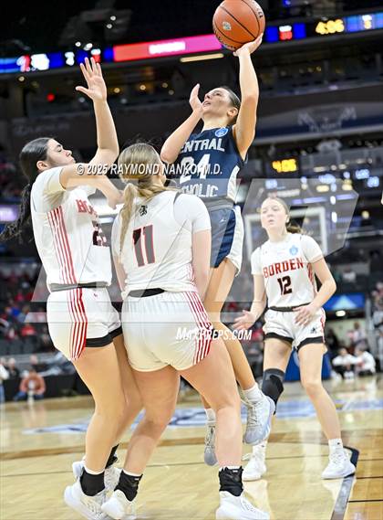 Thumbnail 1 in Borden vs. Lafayette Central Catholic photogallery.