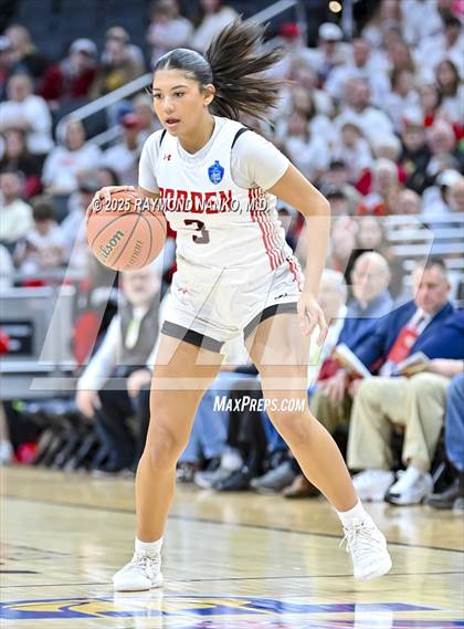 Thumbnail 2 in Borden vs. Lafayette Central Catholic photogallery.
