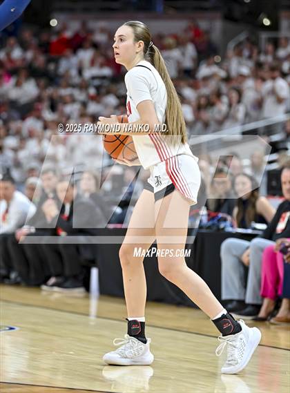 Thumbnail 3 in Borden vs. Lafayette Central Catholic photogallery.